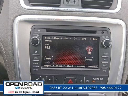 Used 2017 GMC Acadia Limited SLT image 23