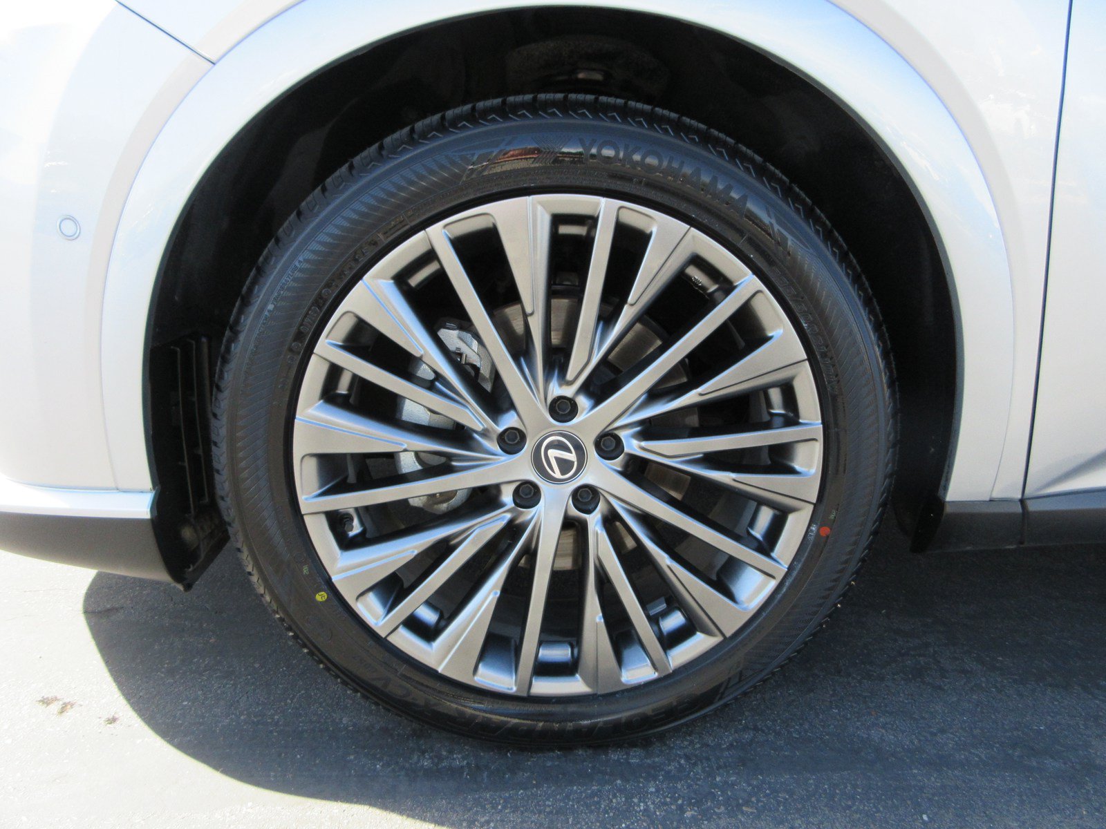 Used 2025 Lexus RX 350 w/ Convenience Package AWD/4WD image 53