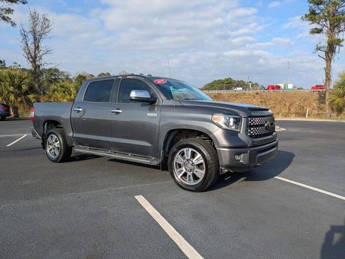 Used 2018 Toyota Tundra Platinum image 2