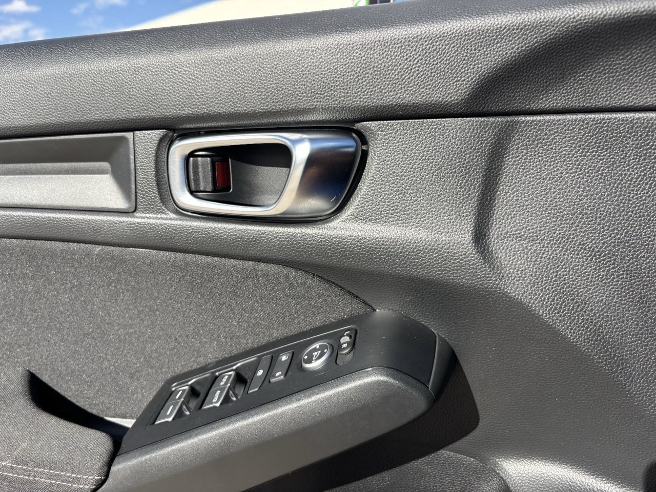 Used 2024 Honda Civic Sport image 19