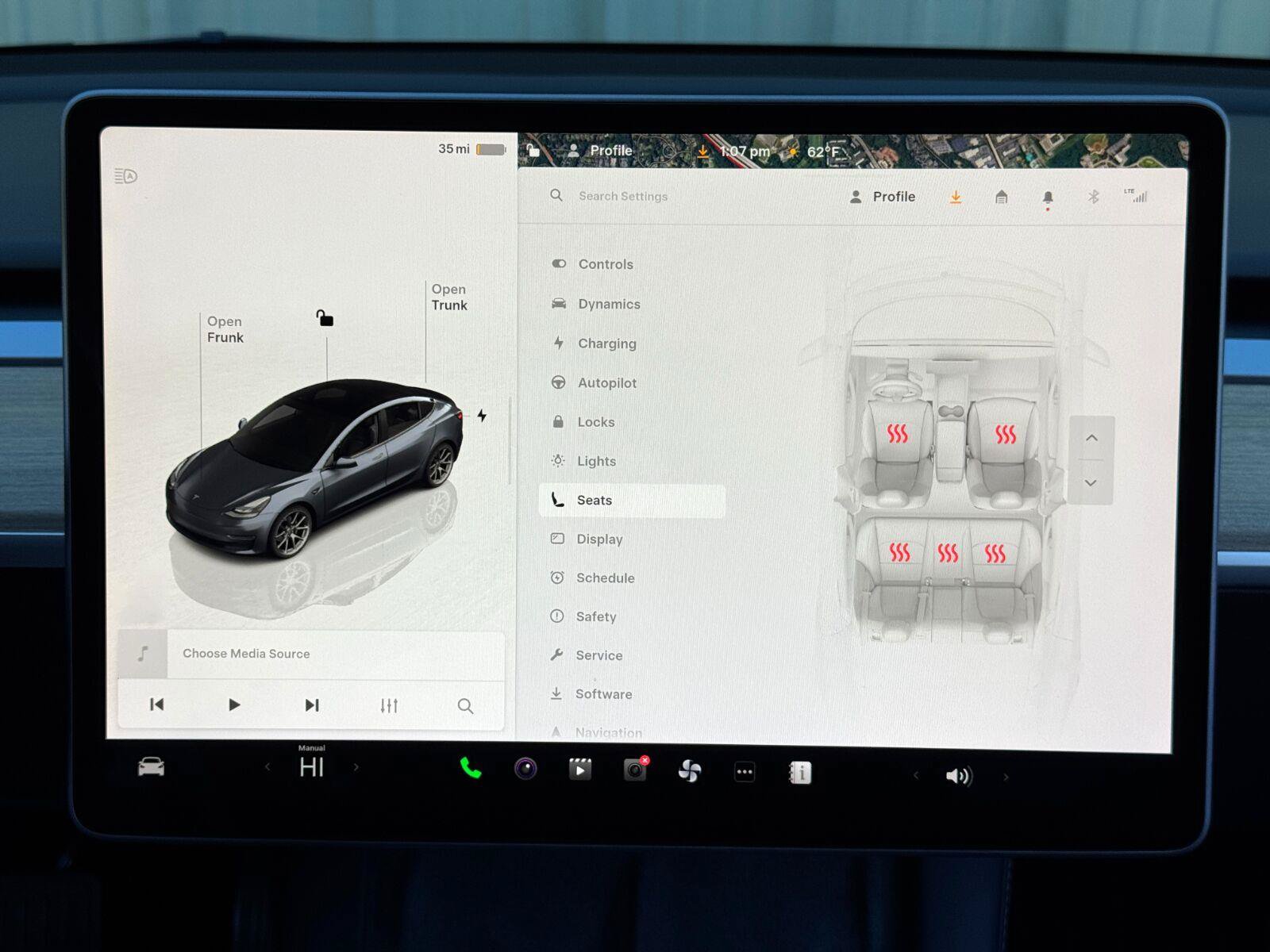 Used 2023 Tesla Model 3 Standard Range RWD image 28