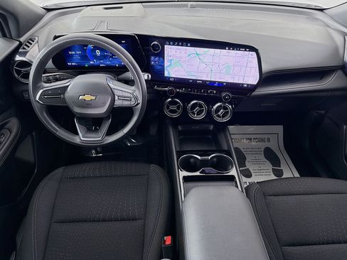 Used 2025 Chevrolet Blazer EV LT image 23