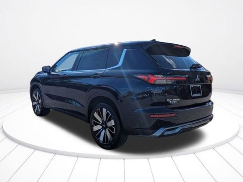New 2026 Mitsubishi Outlander SE FWD image 5