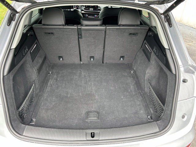 Used 2024 Audi Q5 2.0T Premium Plus AWD/4WD image 48