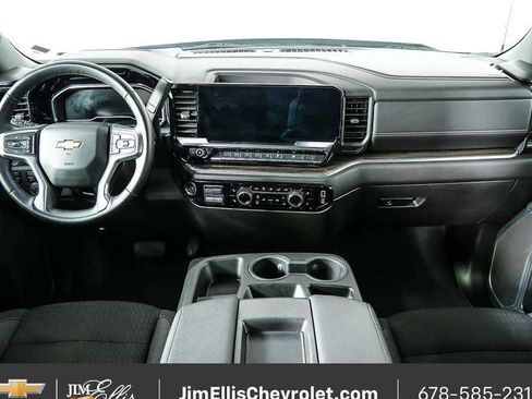 Certified 2025 Chevrolet Silverado 1500 LT AWD/4WD image 19
