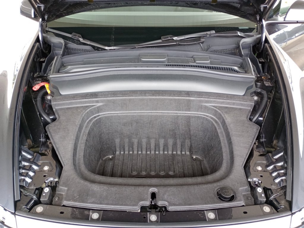 Used 2026 Tesla Model Y Long Range RWD image 31