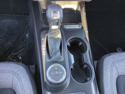 New 2025 Ford Bronco 2-Door image 19