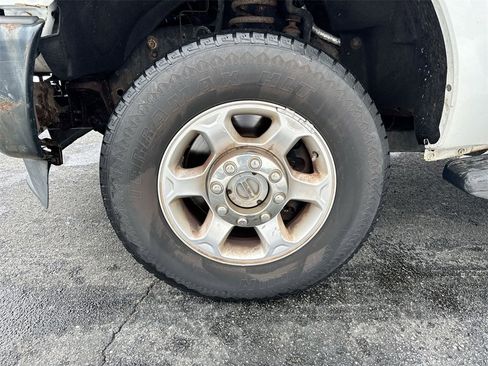 Used 2014 Ford F250 XL image 25