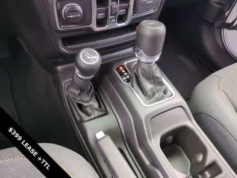 New 2025 Jeep Gladiator Sport image 32