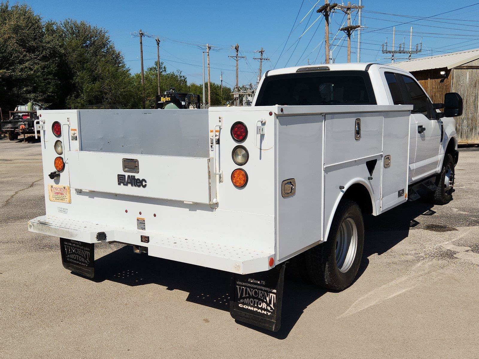 Used 2017 Ford F350 XL w/ Snow Plow Prep Package AWD/4WD image 5