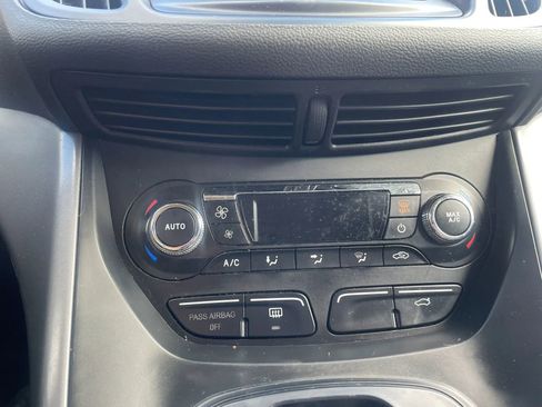 Used 2014 Ford Escape SE w/ Equipment Group 201A AWD/4WD image 8