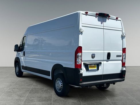 New 2026 RAM ProMaster 2500 w/ Advanced Safety Group FWD image 3