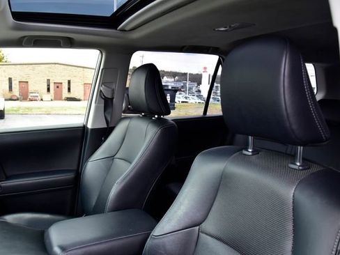 Used 2021 Toyota 4Runner Limited image 12