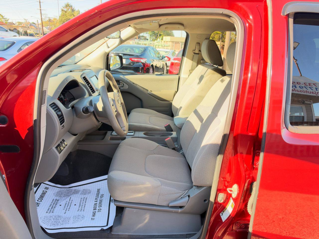 Used 2019 Nissan Frontier SV AWD/4WD image 12