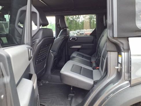 Used 2023 Ford Bronco Black Diamond AWD/4WD image 17