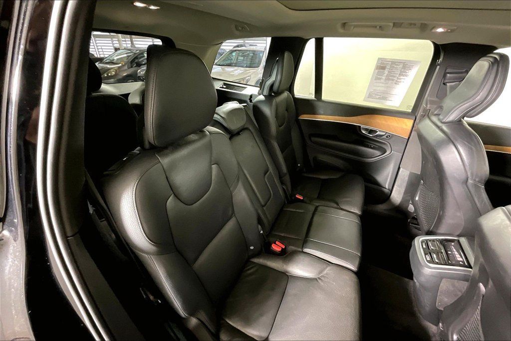 Used 2023 Volvo XC90 B6 Plus w/ Protection Package Premier AWD/4WD image 26