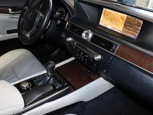 Used 2013 Lexus GS 350 w/ Premium Pkg RWD image 39