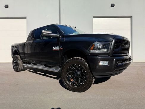 Used 2018 RAM 2500 Laramie w/ Sport Appearance Group image 10