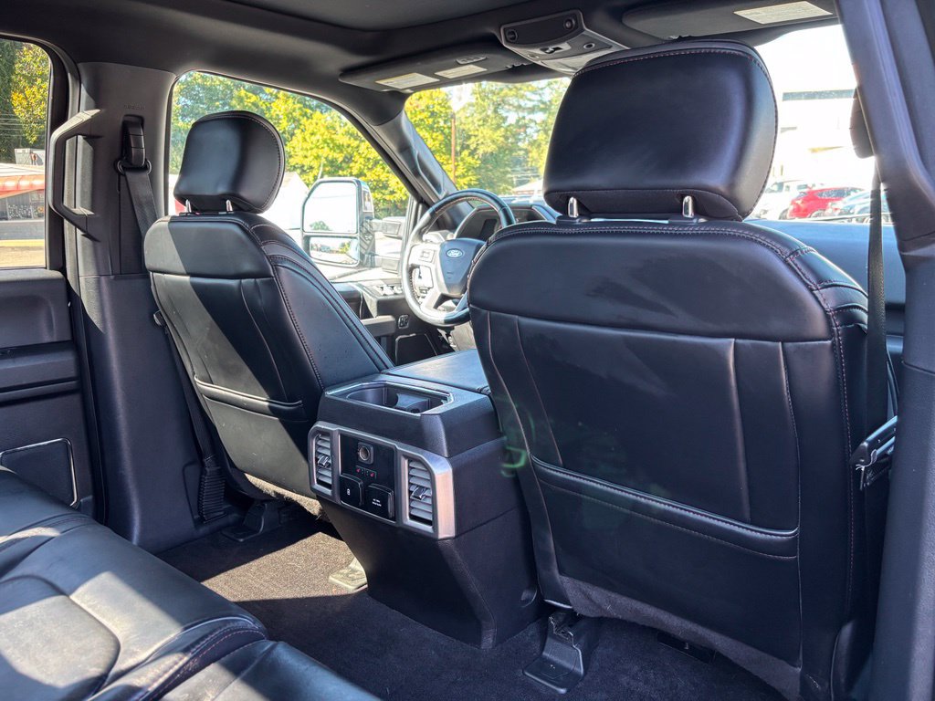 Used 2019 Ford F150 Platinum w/ Equipment Group 701A Luxury AWD/4WD image 24
