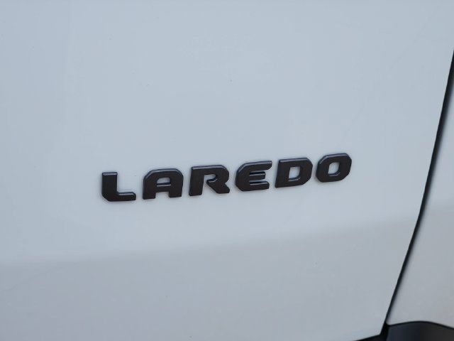 Certified 2026 Jeep Cherokee Laredo AWD/4WD image 13