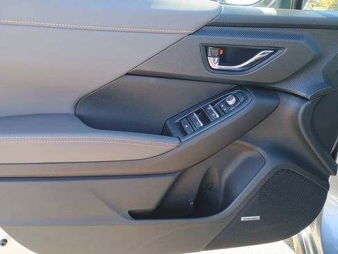 New 2025 Subaru Crosstrek 2.5i Limited image 8