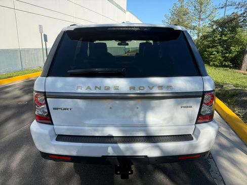 Used 2013 Land Rover Range Rover Sport HSE AWD/4WD image 9