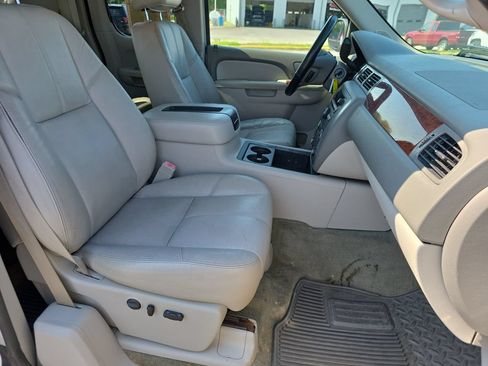 Used 2011 GMC Sierra 1500 SLT RWD image 32