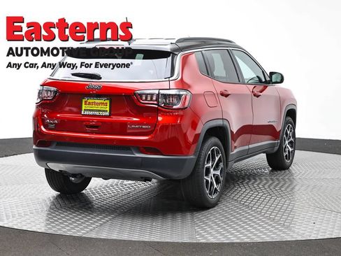 Used 2024 Jeep Compass Limited AWD/4WD image 5