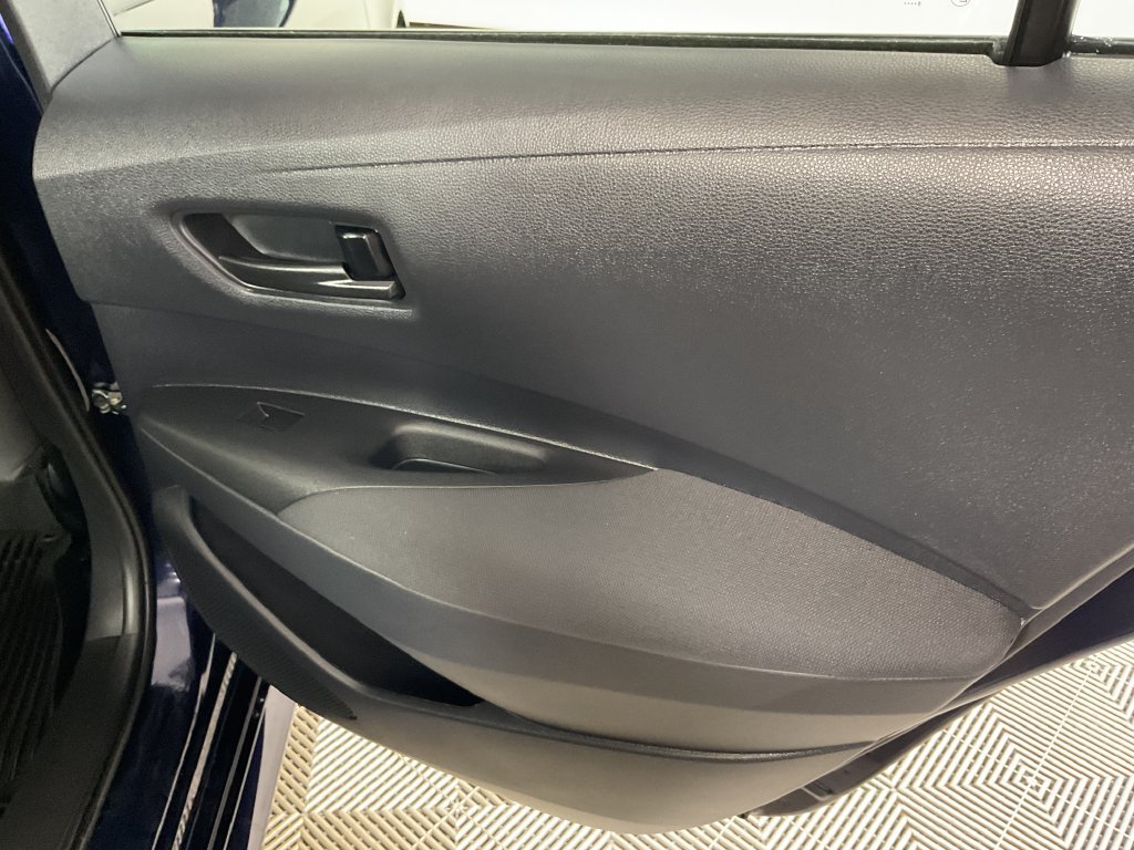 Used 2026 Toyota Corolla LE w/ LE Premium Package FWD image 21