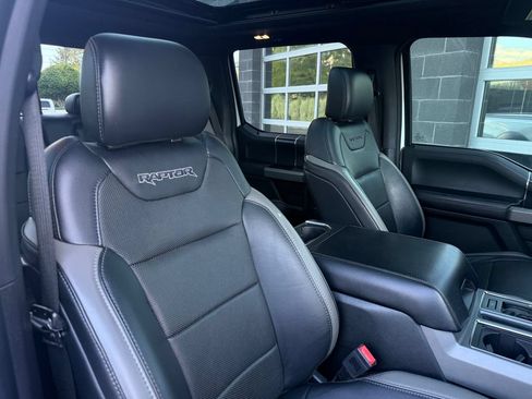 Used 2018 Ford F150 Raptor w/ Equipment Group 802A Luxury AWD/4WD image 52