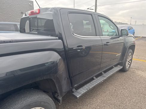 Used 2016 GMC Canyon SLE w/ Nightfall Edition image 11