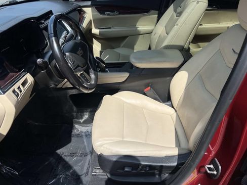 Used 2019 Cadillac XT5 Luxury FWD image 15