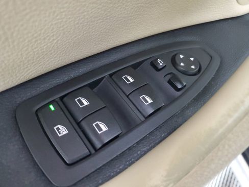 Used 2016 BMW X1 xDrive28i image 19