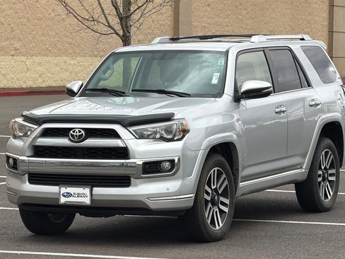 Used 2019 Toyota 4Runner Limited image 8