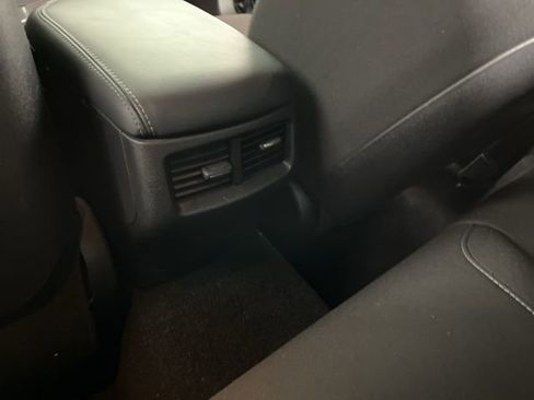 Used 2021 Dodge Challenger R/T w/ Blacktop Package image 40