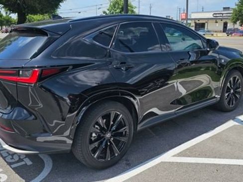 Used 2025 Lexus NX 350 F Sport AWD/4WD image 4