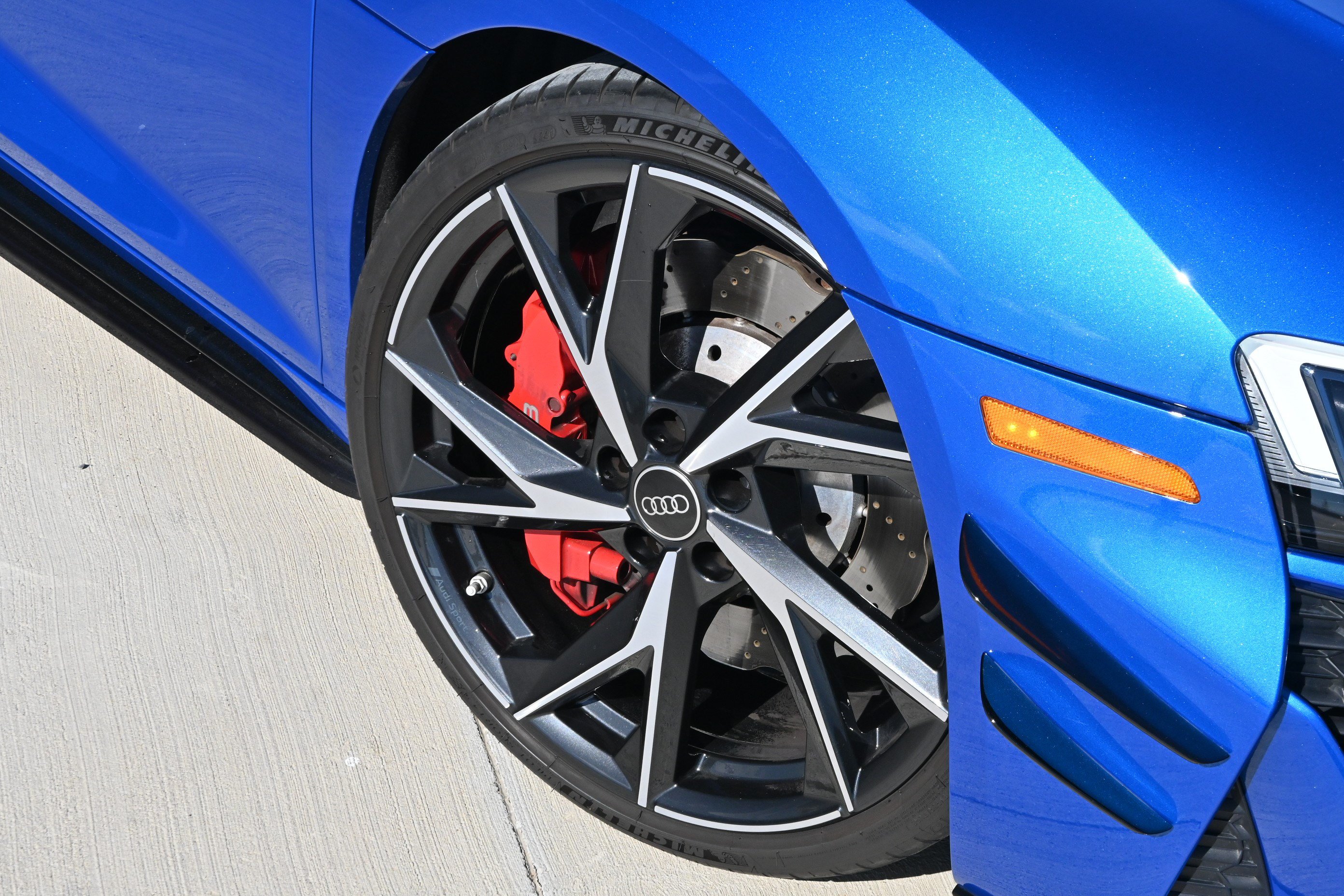 Used 2022 Audi R8 V10 performance RWD image 11
