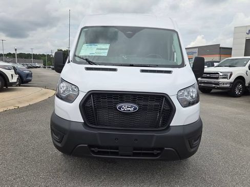 New 2026 Ford Transit 250 148 Medium Roof RWD image 28