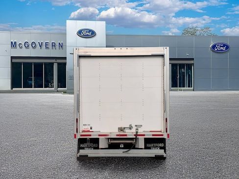 Used 2023 Ford E-450 and Econoline 450 Super Duty RWD image 7