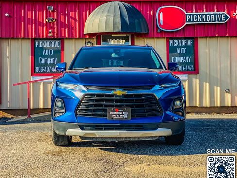 Used 2022 Chevrolet Blazer LT image 3