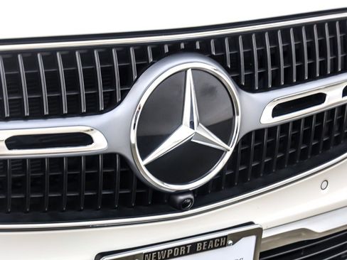 Certified 2025 Mercedes-Benz GLC 300 image 15
