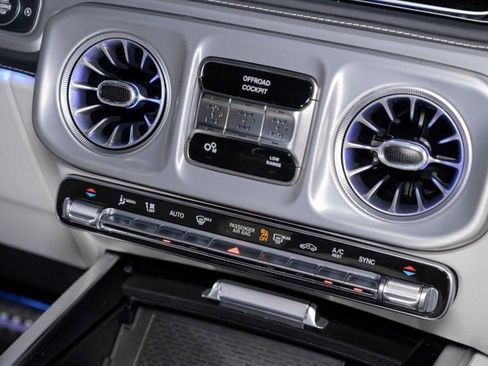 Certified 2025 Mercedes-Benz G 63 AMG 4MATIC image 20