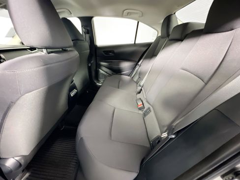 Used 2024 Toyota Corolla LE image 27