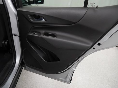 Used 2022 Chevrolet Equinox LT FWD image 41