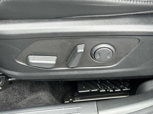 Used 2024 Hyundai Tucson Limited image 22