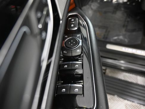 Used 2018 Lincoln Navigator Reserve w/ Technology Package AWD/4WD image 21