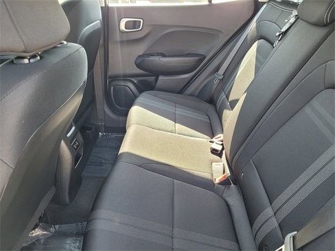 New 2025 Hyundai Venue SEL image 6
