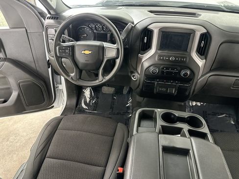 Used 2024 Chevrolet Silverado 2500 Custom RWD image 16
