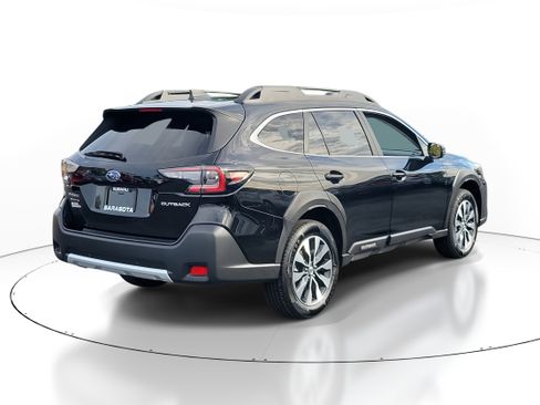 Certified 2023 Subaru Outback Limited image 6