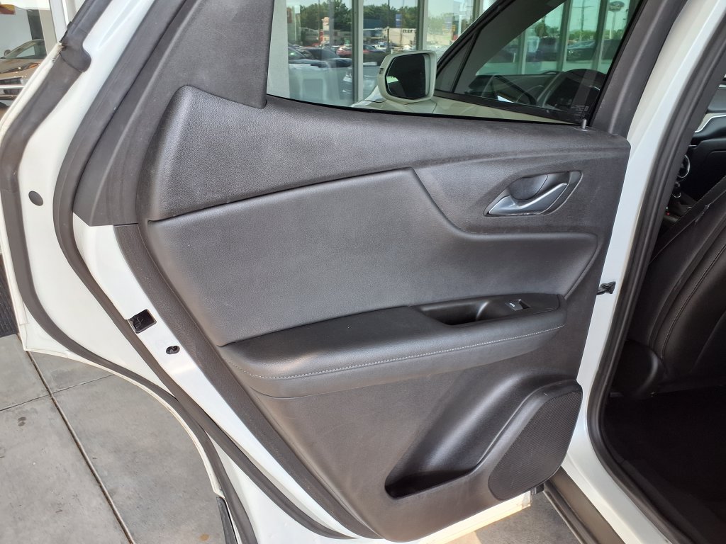 Used 2020 Chevrolet Blazer LT FWD image 12